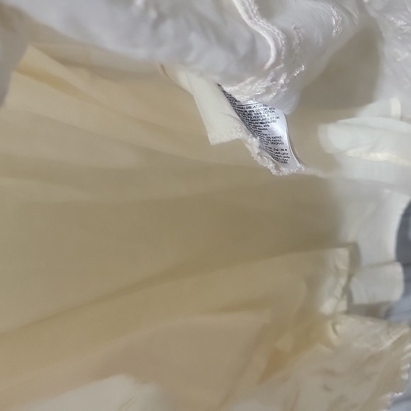 Old Navy Cream Tiered Peasant Dress Medium - Picture 7 of 10